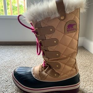 Women’s sorel winter boots